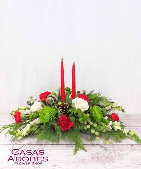 Holiday Classic Centerpiece