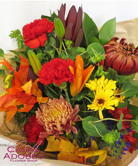 Designers choice autumn theme bouquet