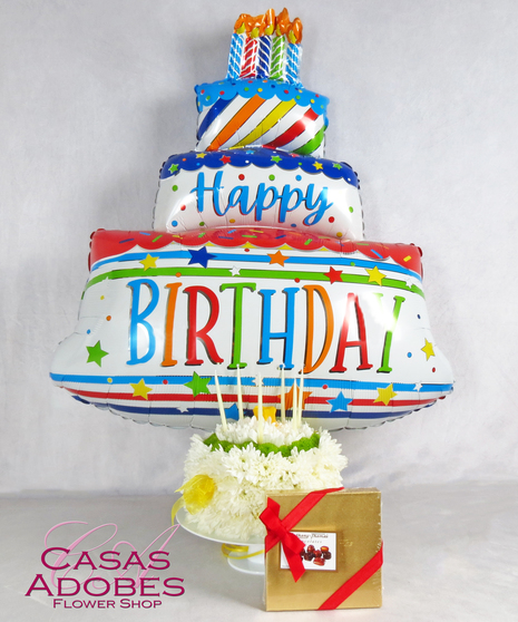 Birthday cake design made from only flowers